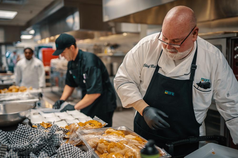 DDSD SFE as New Food Service Provider DelavanDarien High